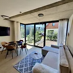 Apartament In Krkonose With Mountain Views *