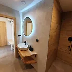 דירה In Krkonose With Mountain Views *