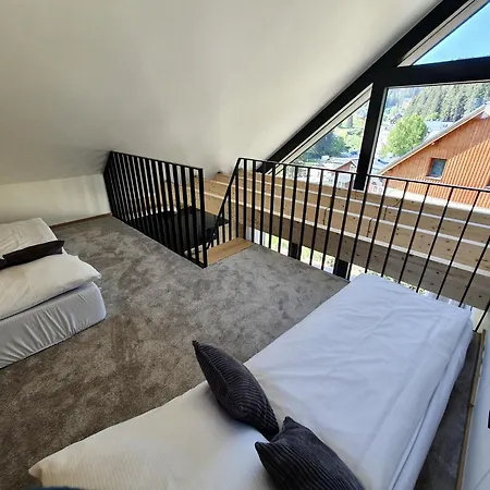 In Krkonose With Mountain Views Apartmán *