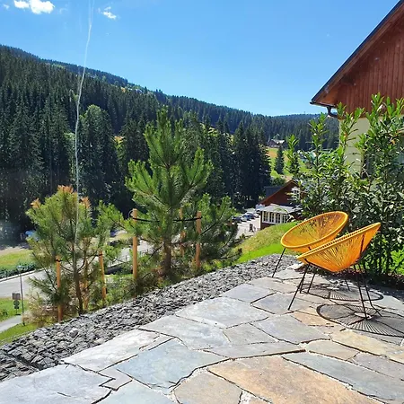 Apartmán In Krkonose With Mountain Views Pec pod Sněžkou