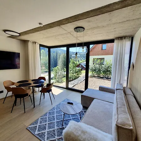 Apartmán In Krkonose With Mountain Views *